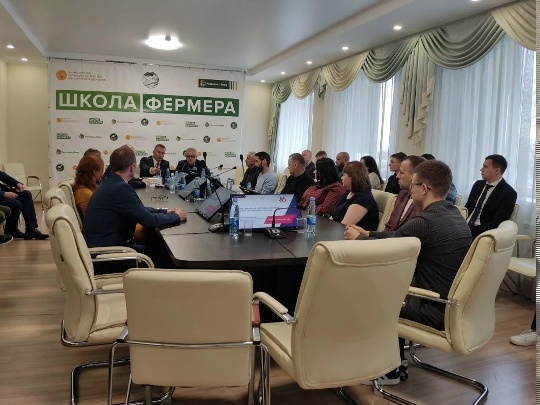 24 апреля 2026 года в ИПКА Белгородский ГАУ успешно прошел научно-практический семинар в рамках программы повышения квалификации «Современные подходы к диагностике и лечению животных в промышленном свиноводстве».