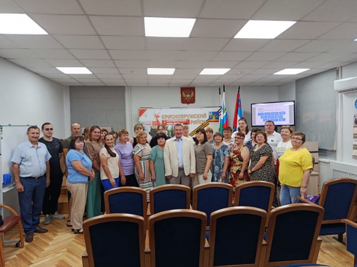 НЕСМОТРЯ НА СЛОЖНУЮ ОПЕРАТИВНУЮ ОБСТАНОВКУ В ПРИГРАНИЧНЫХ РАЙОН БЕЛГОРОДСКОЙ ОБЛАСТИ ПРОДОЛЖАЕТСЯ РЕАЛИЗАЦИЯ ИНИЦИАТИВЫ ОБЩЕСТВЕННОЙ ПАЛАТЫ БЕЛГОРОДСКОЙ ОБЛАСТИ ПО ОБУЧЕНИЮ КАНДИДАТОВ В ОБЩЕСТВЕННЫЕ НАБЛЮДАТЕЛИ.
