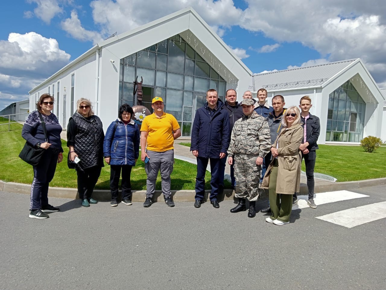 16 мая 2022 года институт переподготовки и повышения квалификации кадров агробизнеса Белгородского ГАУ начал реализацию программы повышения квалификации в форме стажировки в АПХ «Зеленая Долина» для преподавателей нашего университета.