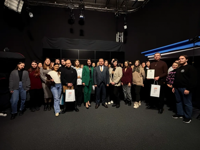 Сегодня состоялась важная и приятная рабочая встреча. Александр Владимирович Косов - директор ИПКА Белгородский ГАУ посетил медиахолдинг ООО «Мир Белогорья».
