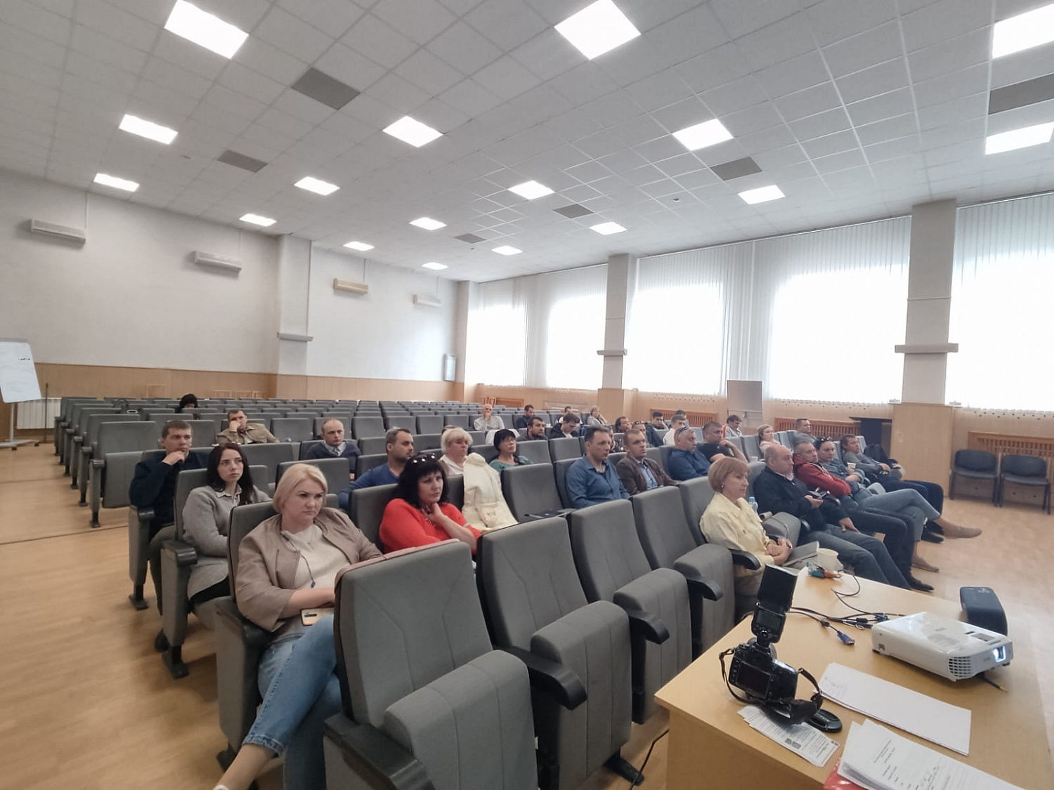 26 мая 2022 года на базе Стойленского горно-обогатительного комбината был проведен учебно-практический семинар «Совершенствование системы охраны труда СГОК для снижения травматизма и профилактики профессиональных заболеваний на производстве».