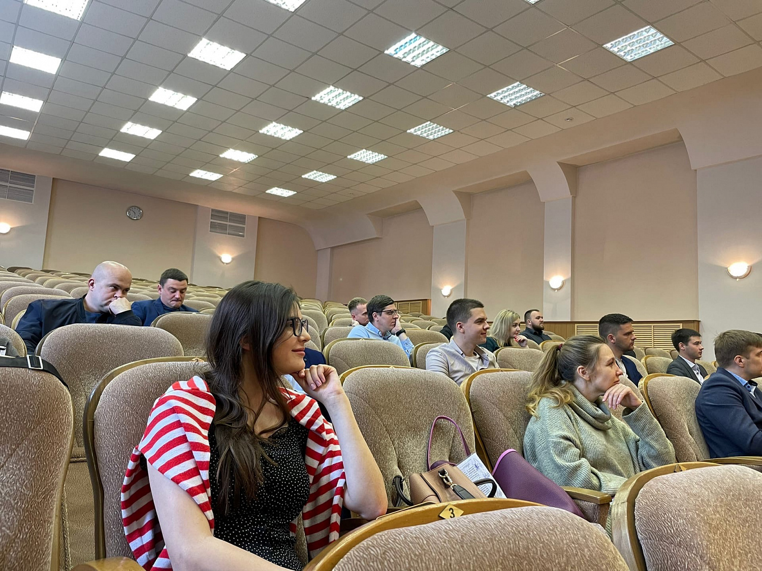 21 мая 2022 года продолжила свою работу обучающая программа для Молодёжного Парламента Белгородской области "Основы избирательного права и процесса",